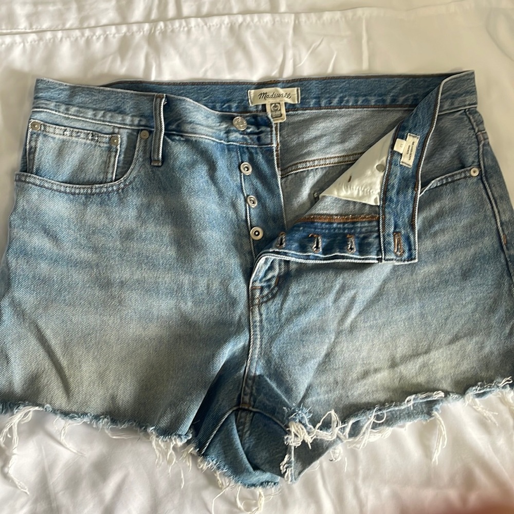 Madewell cut off shorts